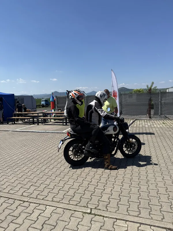 Demo dny v GARAGE, Bohušovice nad Ohří – fotka 7