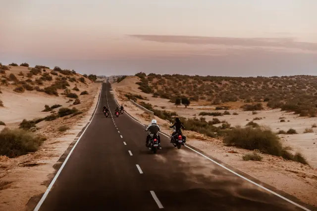 Royal Enfield Super Meteor 650, fotografie 10
