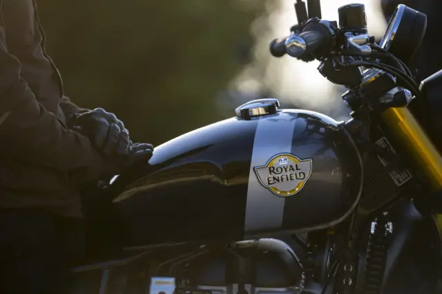 Royal Enfield Bear 650, fotografie 137