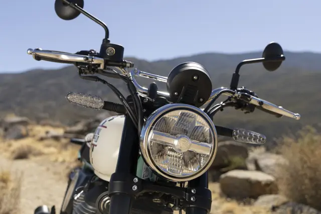 Royal Enfield Bear 650, fotografie 142