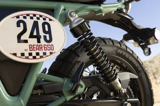 Royal Enfield Bear 650, fotografie 143