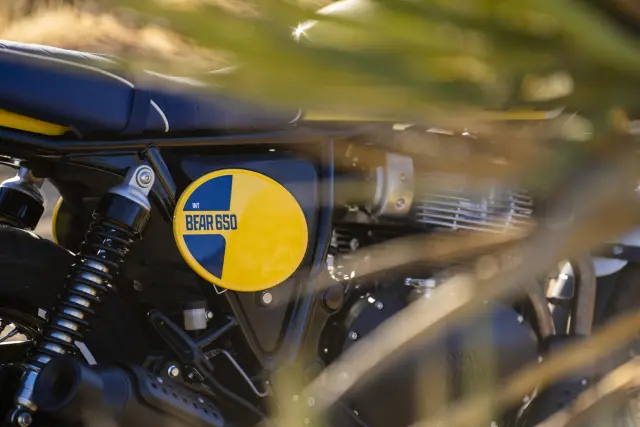 Royal Enfield Bear 650, fotografie 173