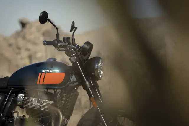 Royal Enfield Bear 650, fotografie 179