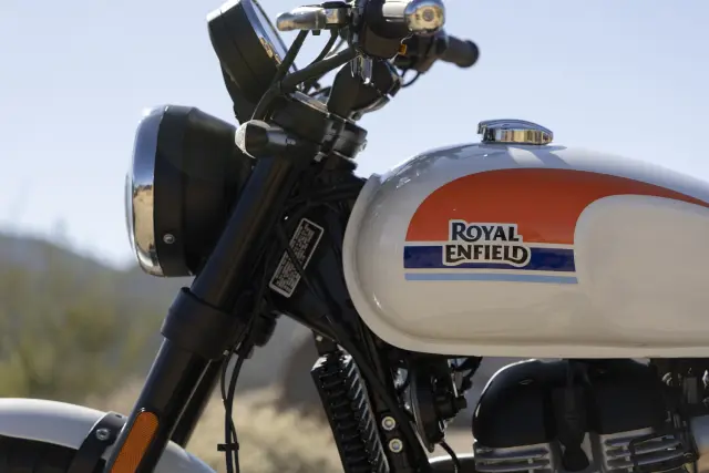 Royal Enfield Bear 650, fotografie 185