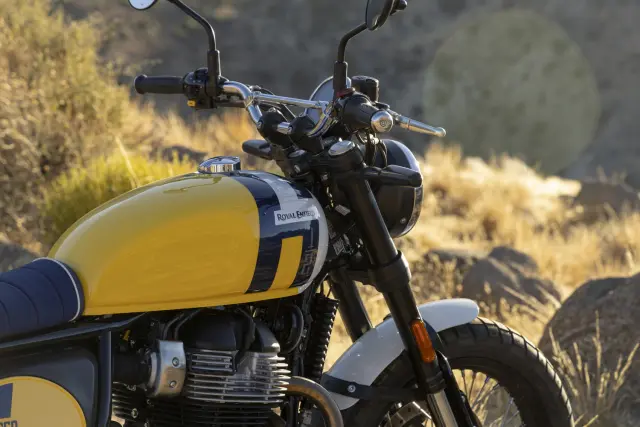 Royal Enfield Bear 650, fotografie 189