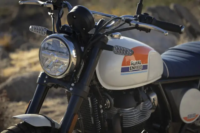 Royal Enfield Bear 650, fotografie 192