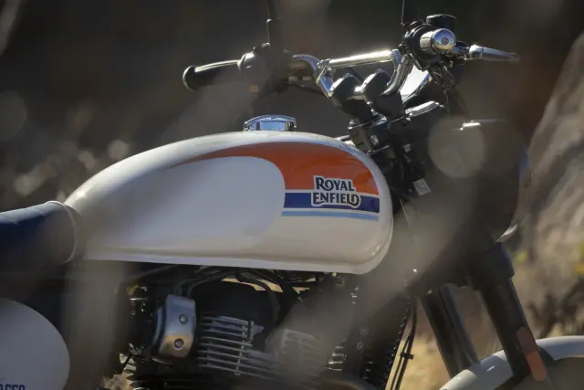 Royal Enfield Bear 650, fotografie 193