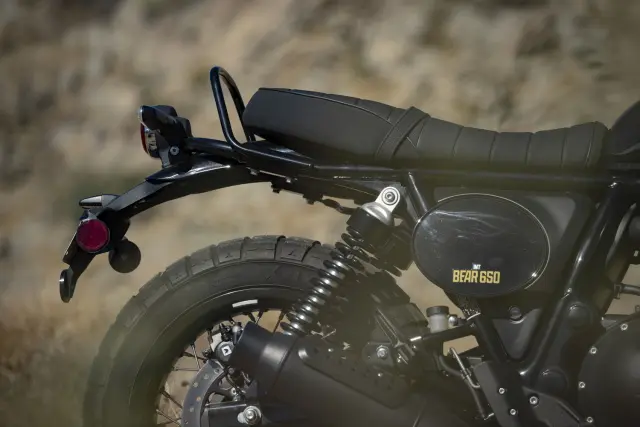 Royal Enfield Bear 650, fotografie 201
