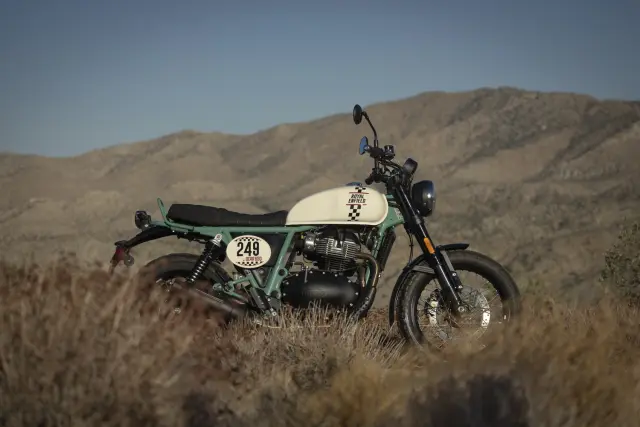 Royal Enfield Bear 650, fotografie 36