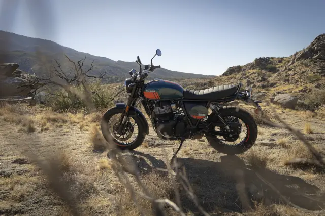 Royal Enfield Bear 650, fotografie 46