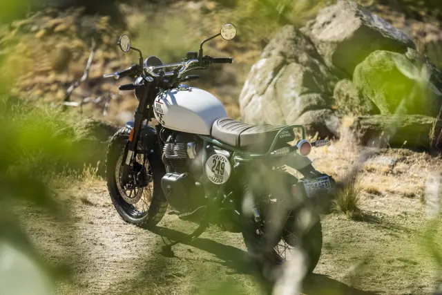 Royal Enfield Bear 650, fotografie 50