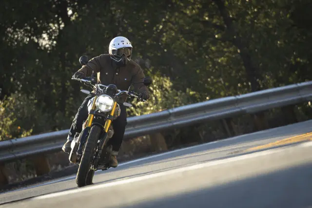 Royal Enfield Bear 650, fotografie 54