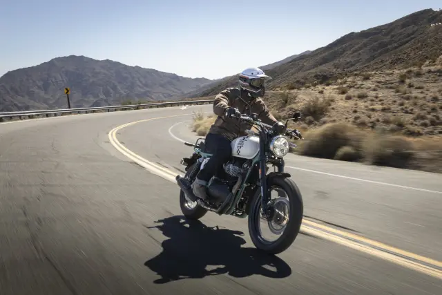 Royal Enfield Bear 650, fotografie 103