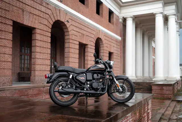 Royal Enfield Bullet 650, fotografie 2