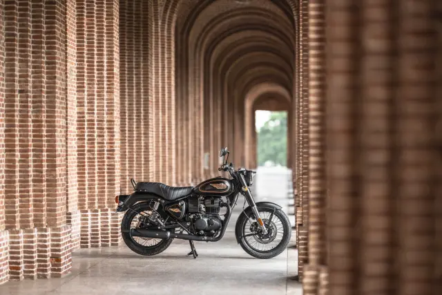 Royal Enfield Bullet 650, fotografie 11