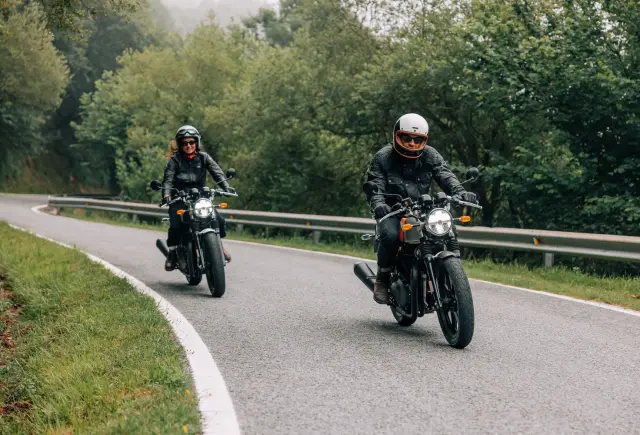 Royal Enfield Continental GT 650, fotografie 26
