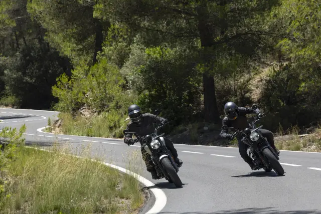 Royal Enfield Guerrilla 450, fotografie 17