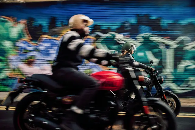 Royal Enfield Hunter 350, fotografie 12