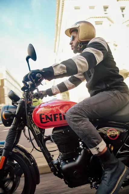 Royal Enfield Hunter 350, fotografie 47