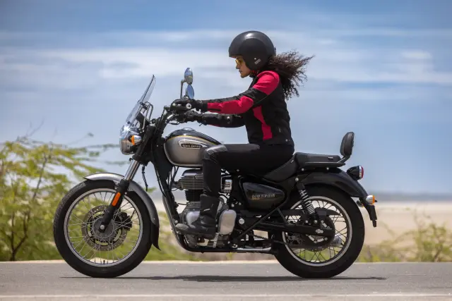 Royal Enfield Meteor 350, fotografie 13