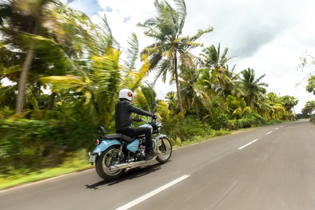 Royal Enfield Meteor 350, fotografie 18