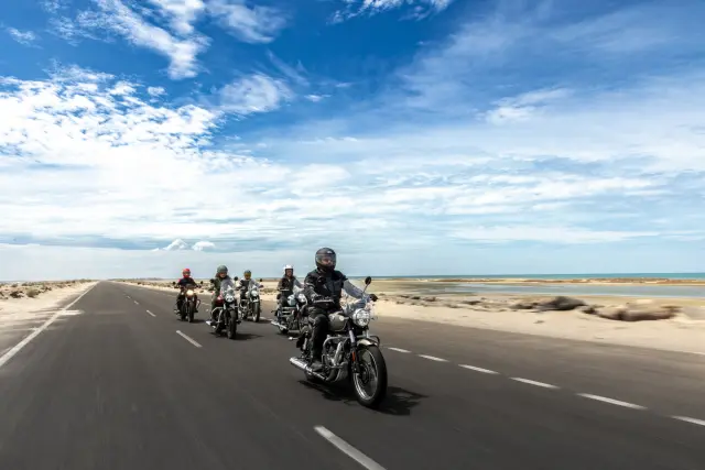 Royal Enfield Meteor 350, fotografie 30
