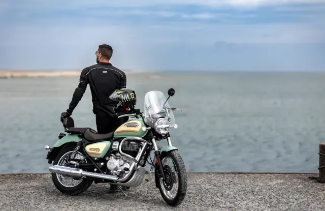 Royal Enfield Meteor 350, fotografie 38
