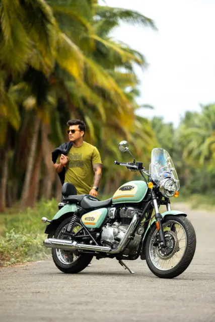 Royal Enfield Meteor 350, fotografie 57