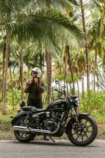 Royal Enfield Meteor 350, fotografie 65