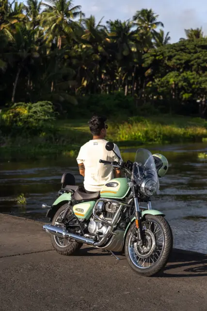 Royal Enfield Meteor 350, fotografie 97