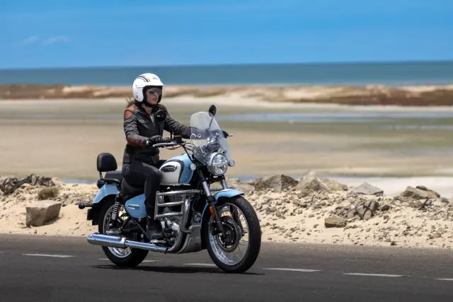 Royal Enfield Meteor 350, fotografie 121