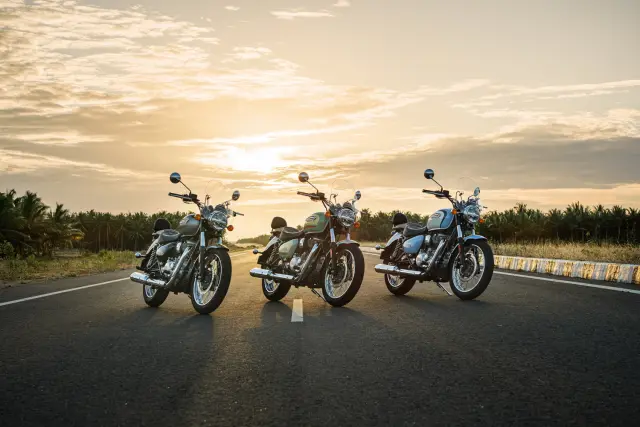 Royal Enfield Meteor 350, fotografie 141