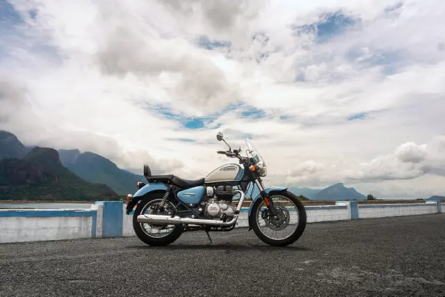 Royal Enfield Meteor 350, fotografie 154
