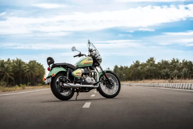 Royal Enfield Meteor 350, fotografie 160