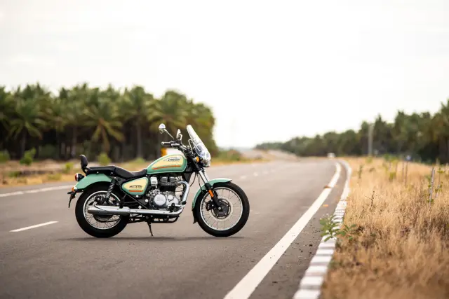 Royal Enfield Meteor 350, fotografie 161