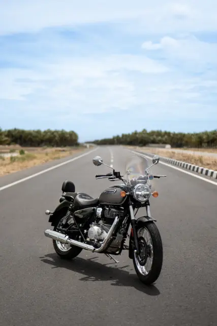 Royal Enfield Meteor 350, fotografie 162