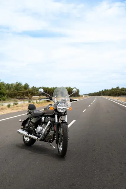 Royal Enfield Meteor 350, fotografie 163