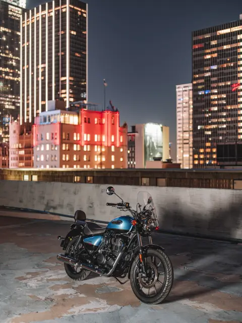 Royal Enfield Meteor 350, fotografie 172