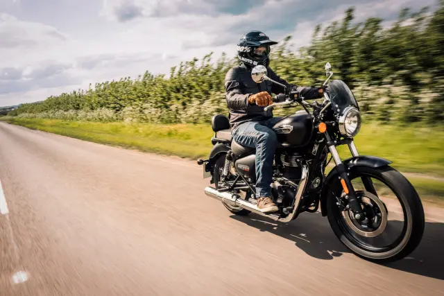 Royal Enfield Meteor 350, fotografie 181