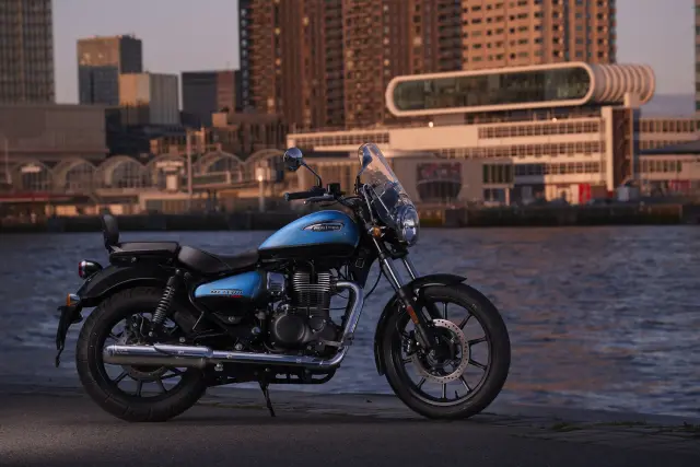 Royal Enfield Meteor 350, fotografie 184