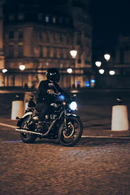 Royal Enfield Meteor 350, fotografie 199