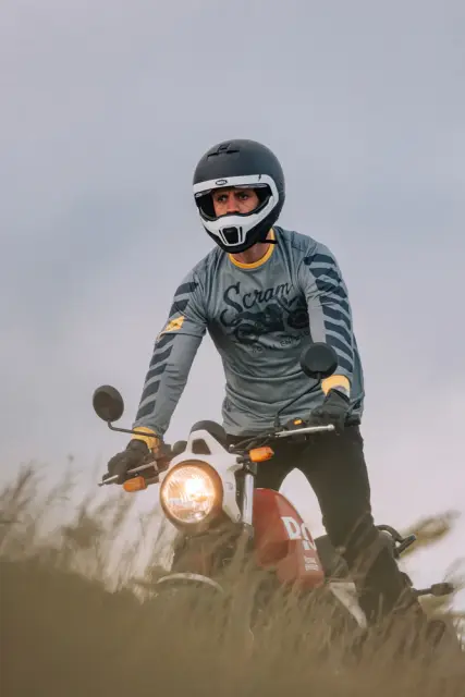 Royal Enfield Scram 411, fotografie 76
