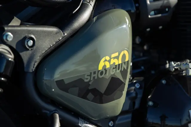 Royal Enfield Shotgun 650, fotografie 14
