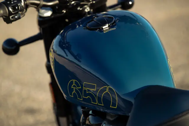 Royal Enfield Shotgun 650, fotografie 18
