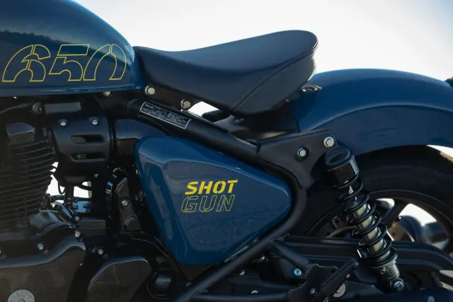 Royal Enfield Shotgun 650, fotografie 26