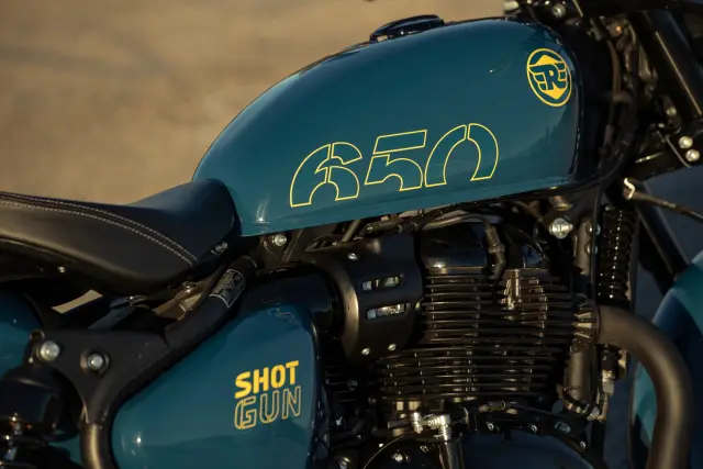 Royal Enfield Shotgun 650, fotografie 35