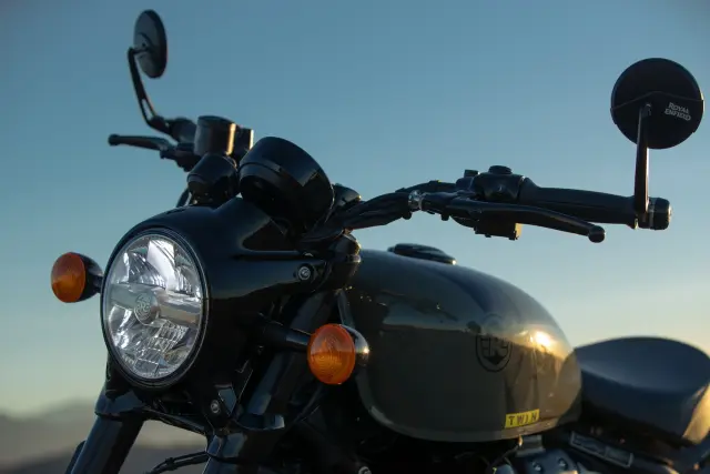 Royal Enfield Shotgun 650, fotografie 55