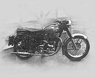 Royal Enfield 1977, dobová fotografie