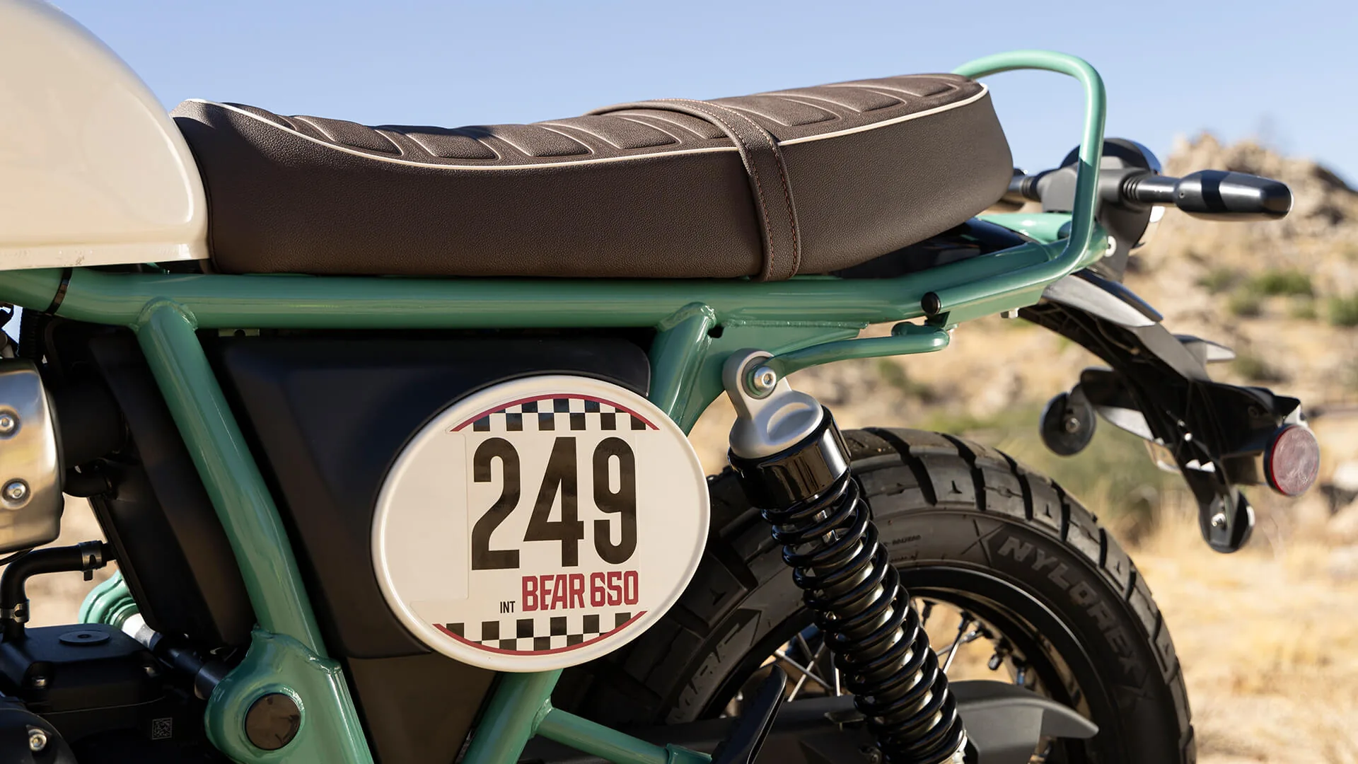 Royal Enfield Bear 650 – fotografie z galerie 2