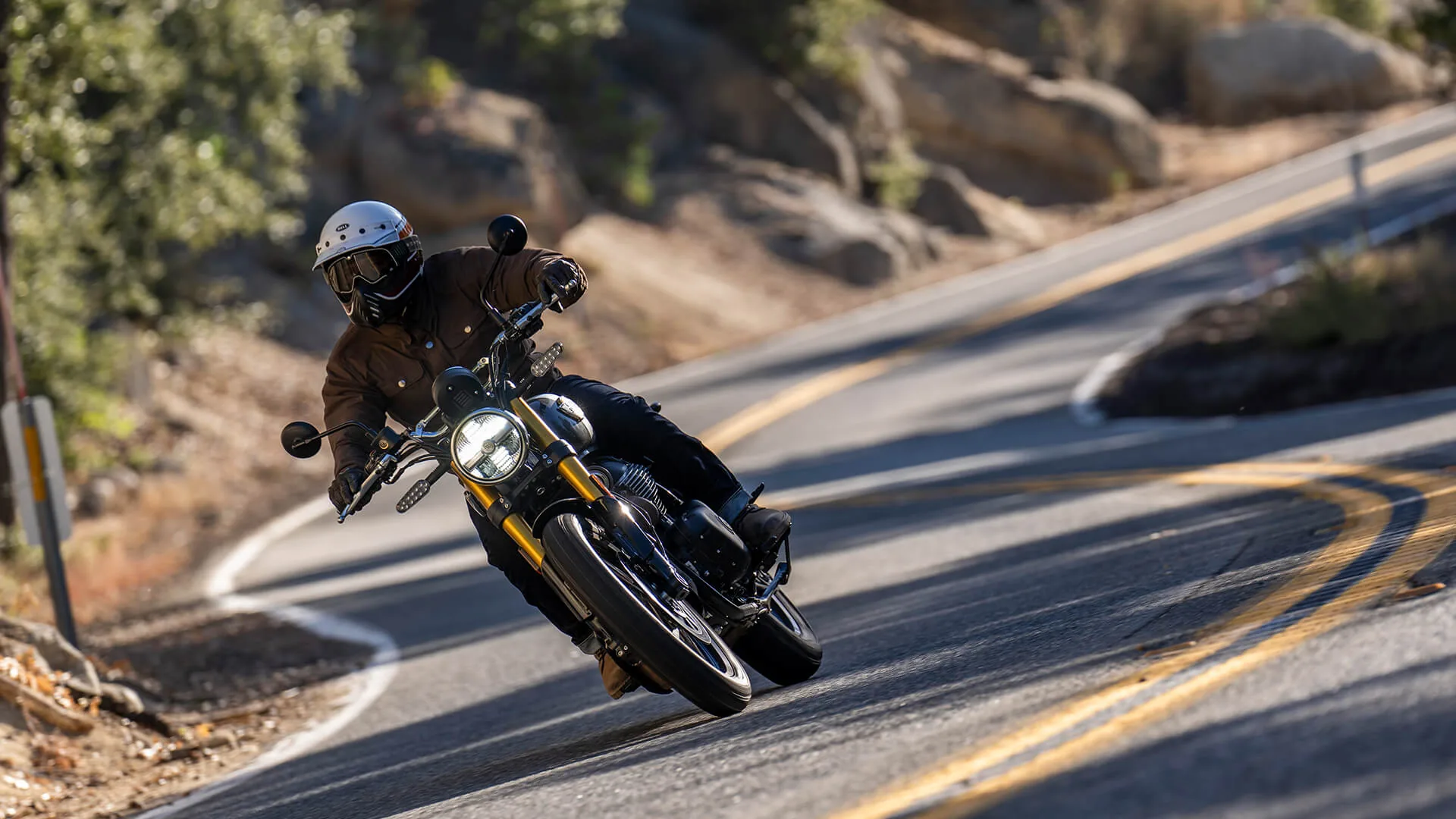 Royal Enfield Bear 650 – fotografie z galerie 5